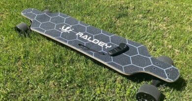 Can A 14-Year-Old Ride An Electric Skateboard?